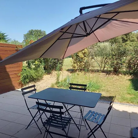 Maison A Avec Piscine, Wifi Et Parking, 4 Personnes - Fr-1-540-145 Feriehus