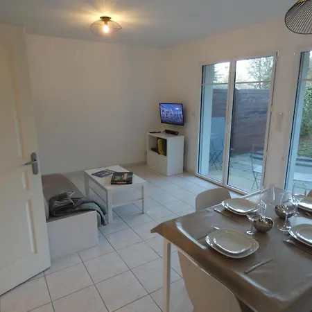 Maison A Avec Piscine, Wifi Et Parking, 4 Personnes - Fr-1-540-145 Feriehus Notre-Dame-de-Monts