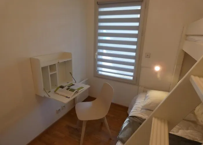 Casa de Férias Maison à Avec Piscine, Wifi Et Parking, 4 Personnes - Fr-1-540-145 *