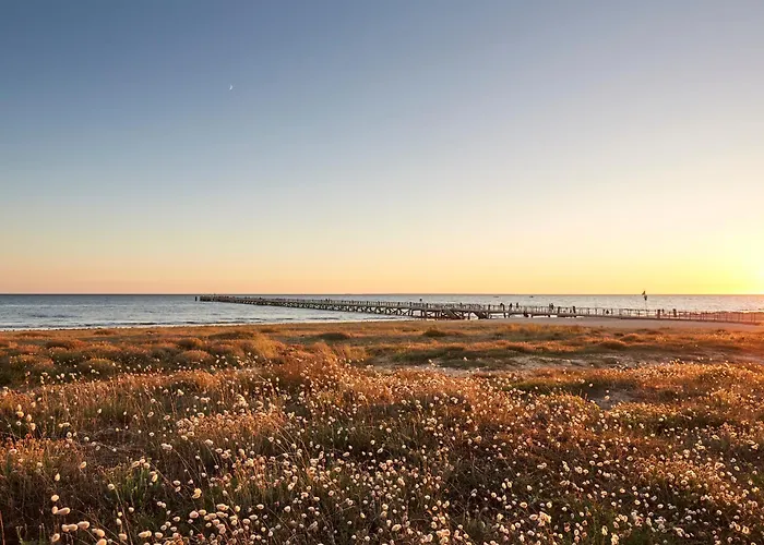Vakantiehuis Maison A Avec Piscine, Wifi Et Parking, 4 Personnes - Fr-1-540-145 *